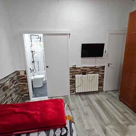 Habitacion Doble Con Bano Privado L'Hospitalet de Llobregat Exterior foto