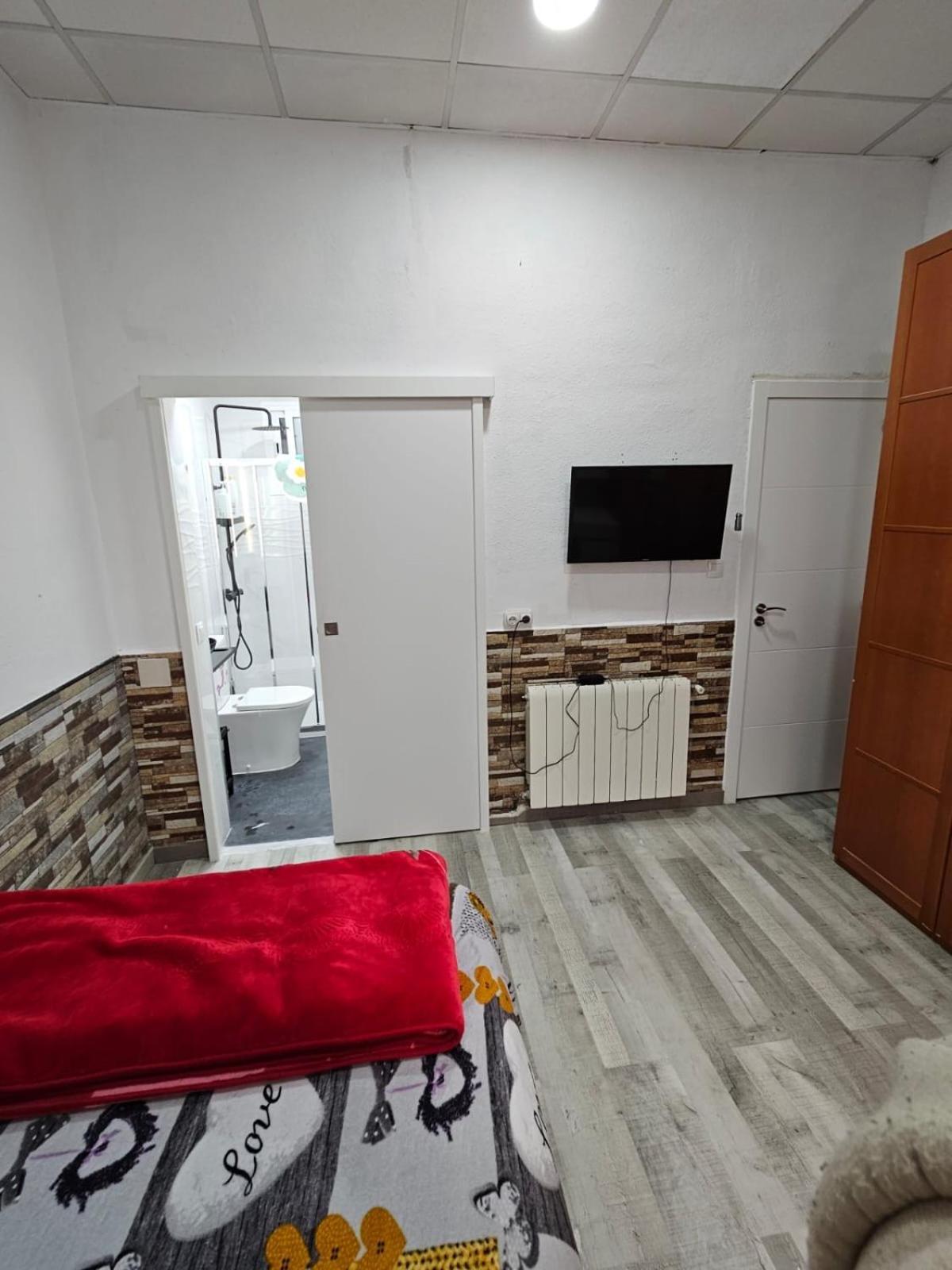 Habitacion Doble Con Bano Privado L'Hospitalet de Llobregat Exterior foto