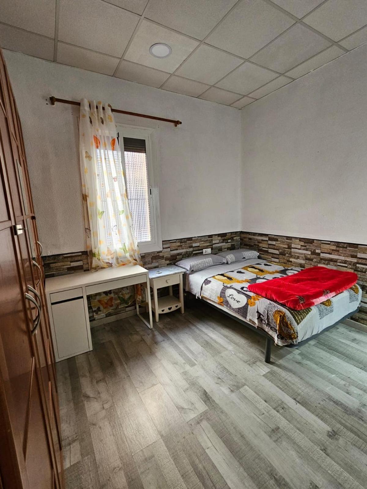 Habitacion Doble Con Bano Privado L'Hospitalet de Llobregat Exterior foto
